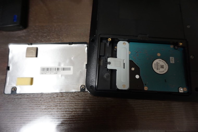 2011年のパソコンでも、1TBのSSDに換装したら爆速だった件(dynabook 