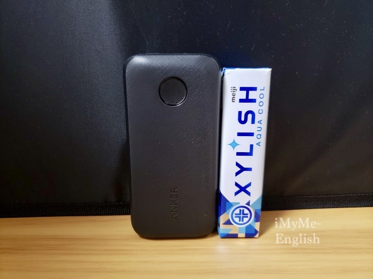 Anker「PowerCore 10000 Redux」モバイルバッテリーの写真1